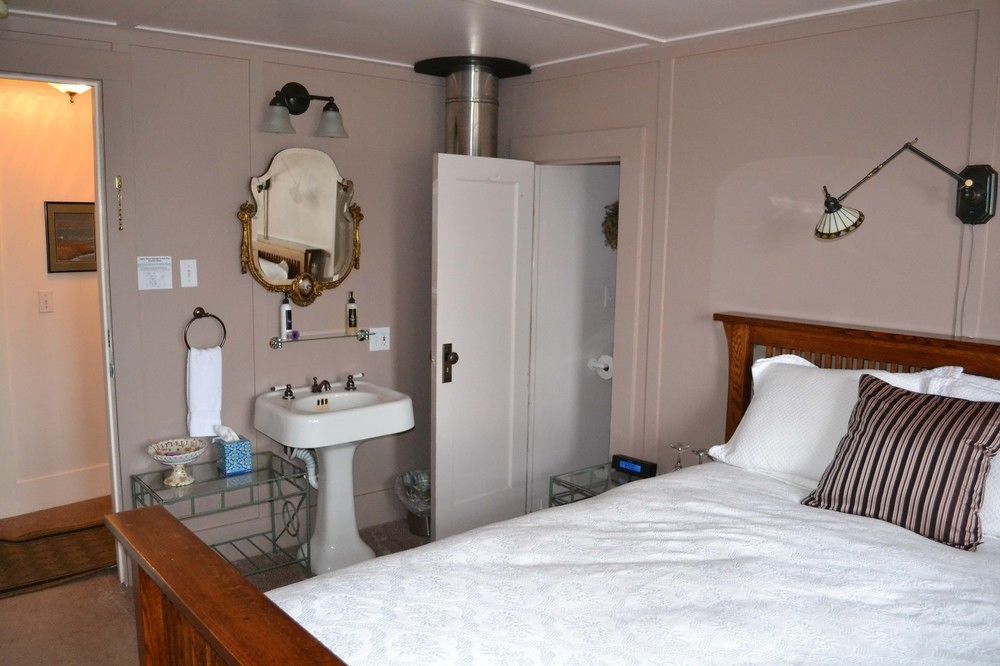 Argyle House Bed And Breakfast Фрайдей-Харбор Экстерьер фото